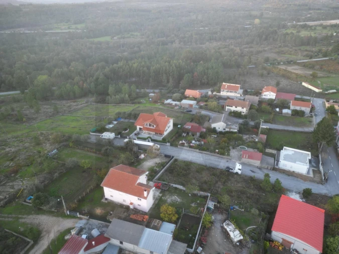 Terreno para Venda em Tavares (Chãs, Várzea e Travanca) Foto 8