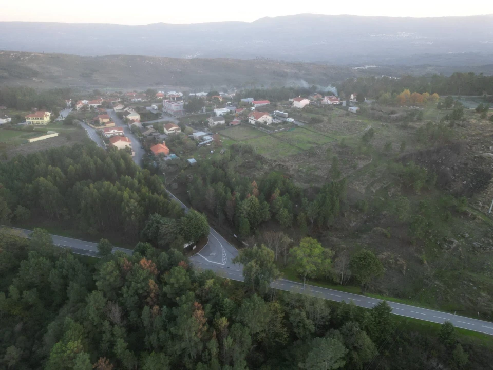 Terreno para Venda em Tavares (Chãs, Várzea e Travanca) Foto 11