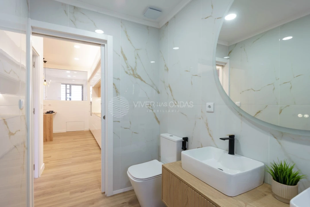 Apartamento T1 para Venda em Algueirão-Mem Martins Foto 16