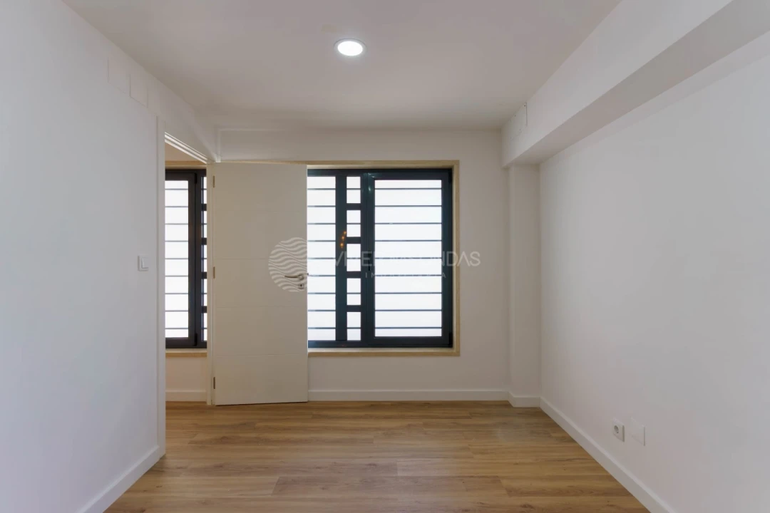 Apartamento T1 para Venda em Algueirão-Mem Martins Foto 20