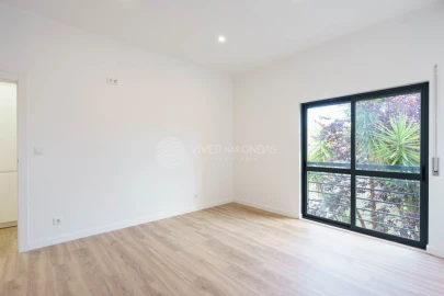 Apartamento T1 para Venda em Algueirão-Mem Martins