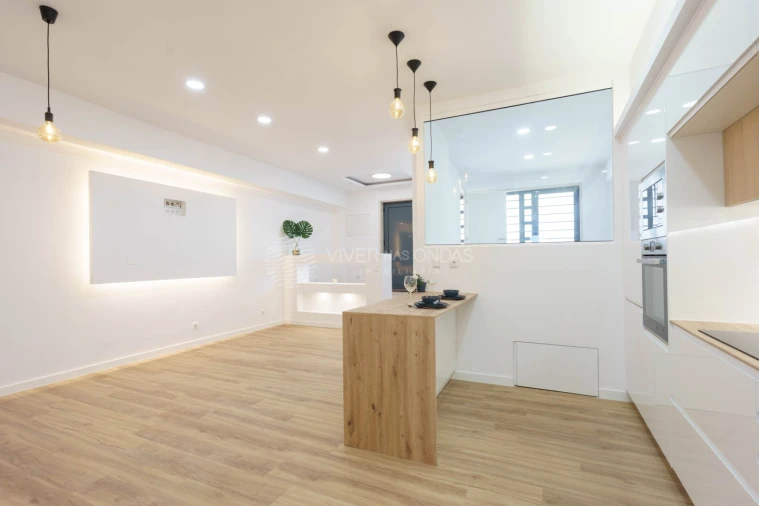 Apartamento T1 para Venda em Algueirão-Mem Martins Foto 5
