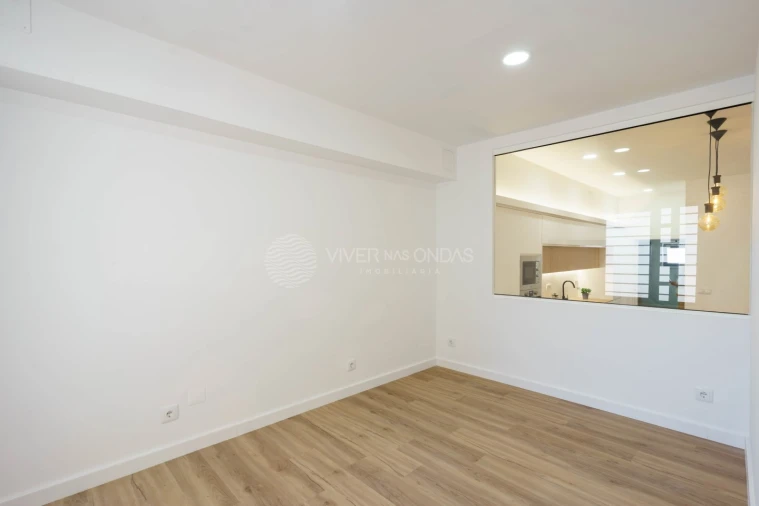 Apartamento T1 para Venda em Algueirão-Mem Martins Foto 18