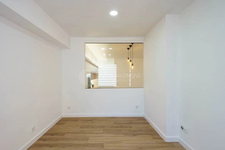 Apartamento T1 para Venda em Algueirão-Mem Martins Foto 17