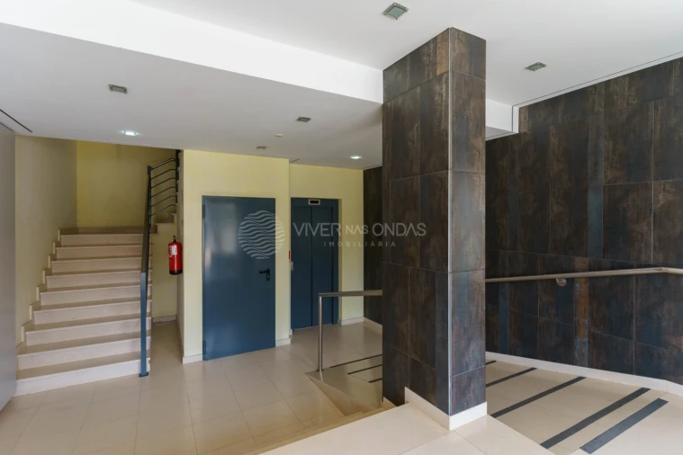 Apartamento T1 para Venda em Algueirão-Mem Martins Foto 29