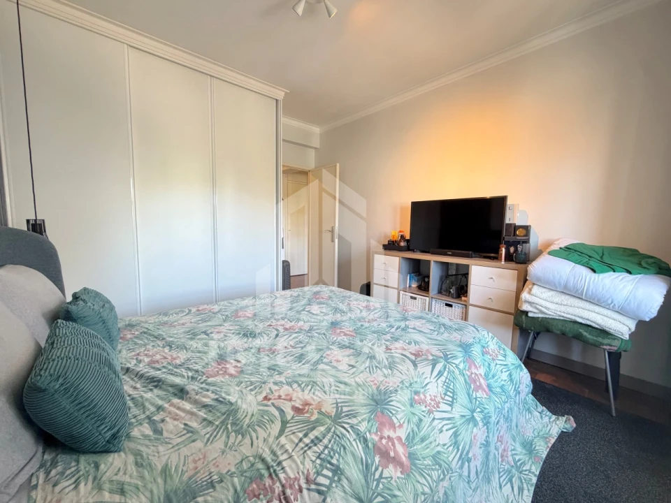 Apartamento T2 para Venda em Loures Foto 14