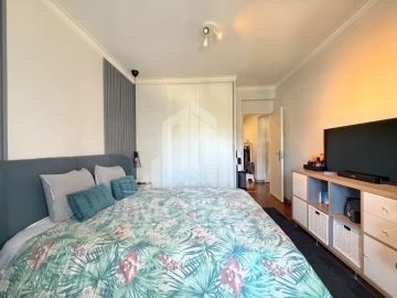Apartamento T2 para Venda em Loures