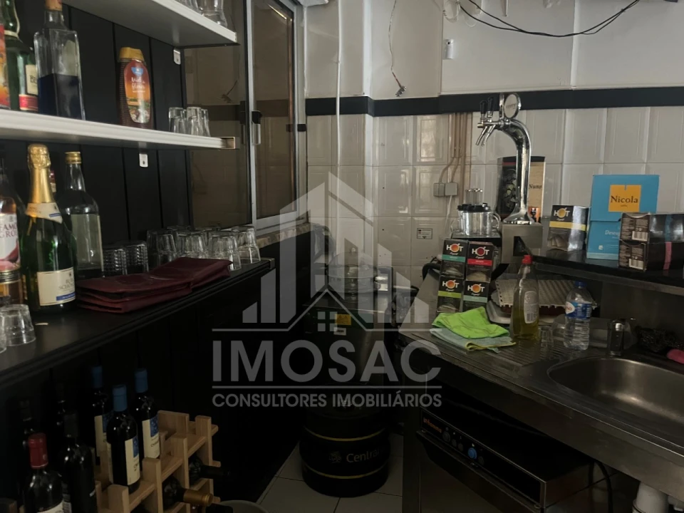 Negócio para Venda em Mina de Água Foto 2