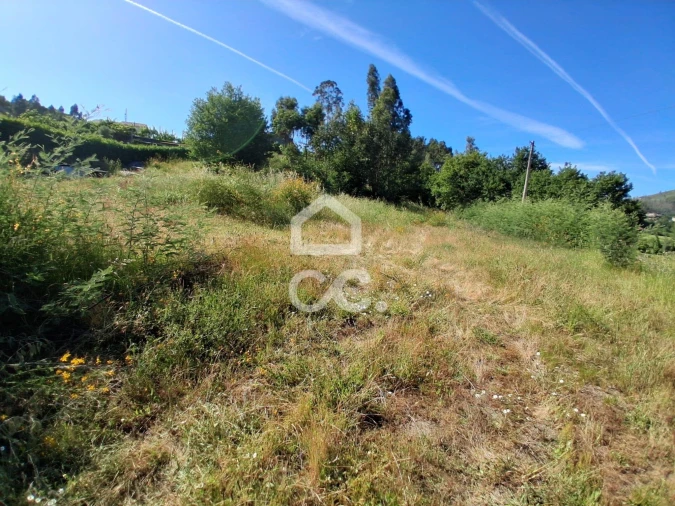 Terreno para Venda em Gonça Foto 2