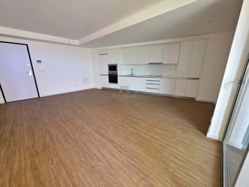 Apartamento T1 para Venda em Camara de Lobos