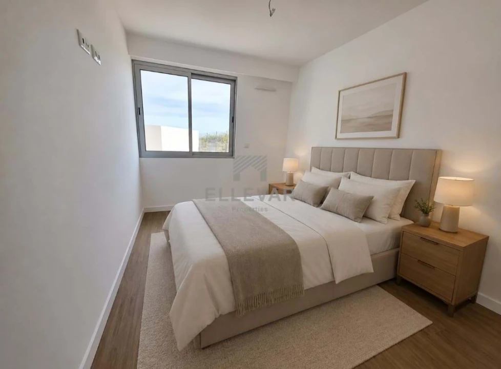 Apartamento T1 para Venda em Camara de Lobos Foto 18