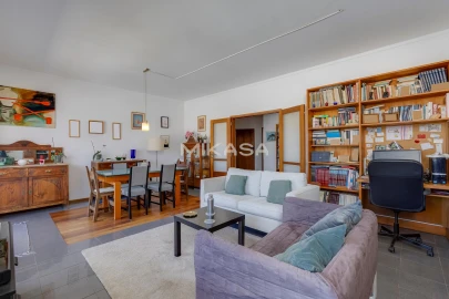 Apartamento T3 para Venda em Lagos (São Sebastião e Santa Maria)