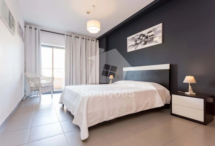 Apartamento T1 para Venda em Portimão Foto 9