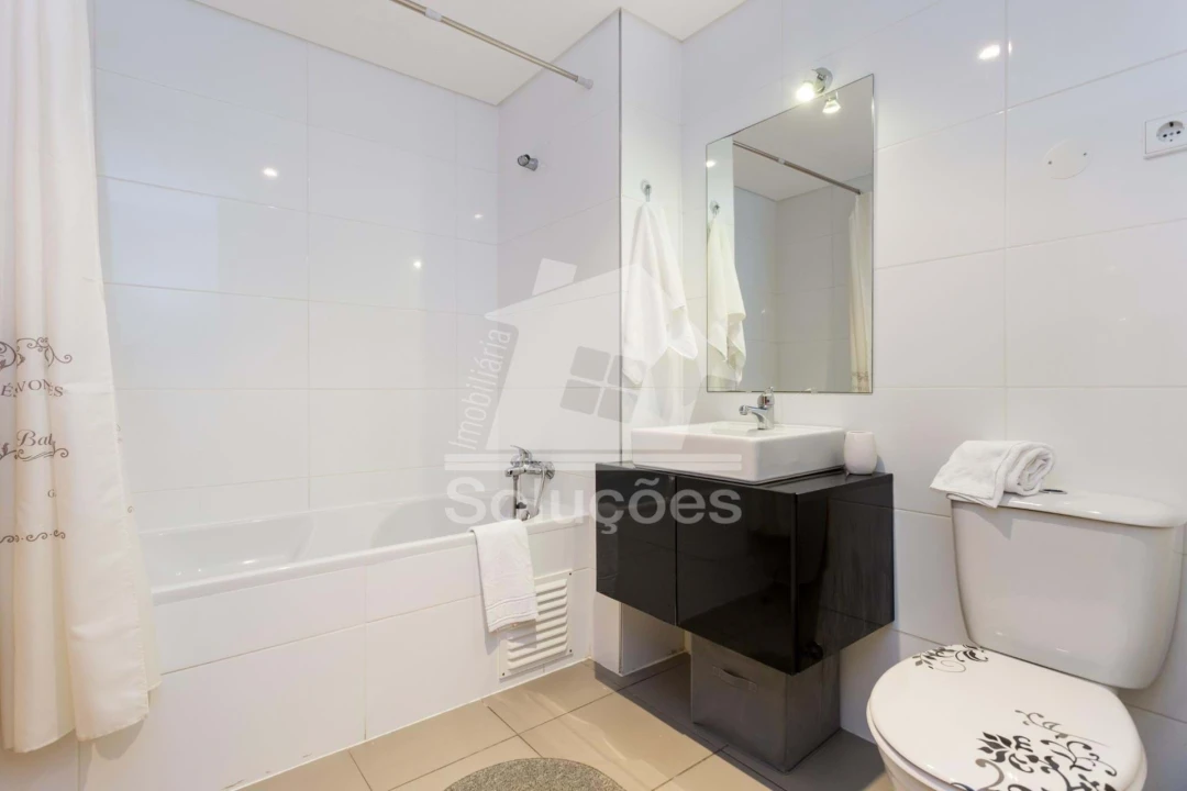 Apartamento T1 para Venda em Portimão Foto 13