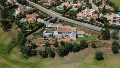 Moradia T3 para Venda em Estômbar e Parchal