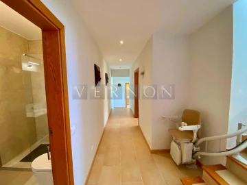 Moradia T3 para Venda em Estômbar e Parchal