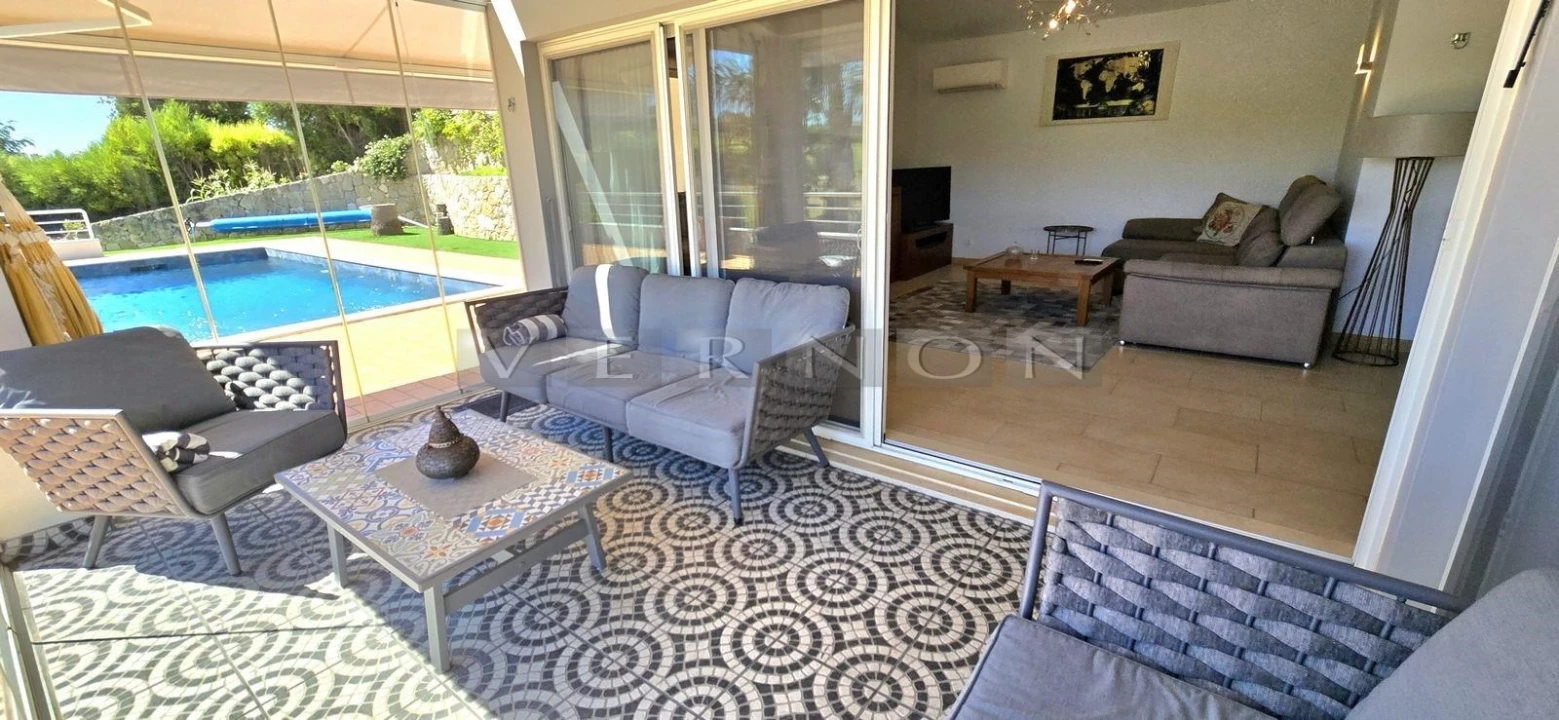 Moradia T3 para Venda em Estômbar e Parchal Foto 25