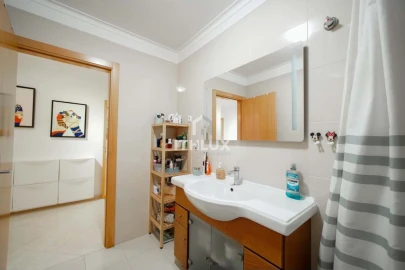 Apartamento T3 para Venda em Quinta do Anjo