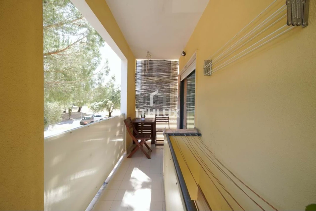 Apartamento T3 para Venda em Quinta do Anjo Foto 2