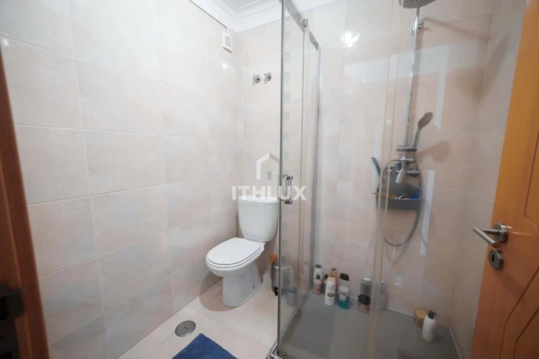 Apartamento T3 para Venda em Quinta do Anjo Foto 11