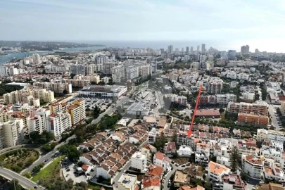 Negócio para Venda em Lagos (São Sebastião e Santa Maria)