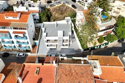 Negócio para Venda em Lagos (São Sebastião e Santa Maria)