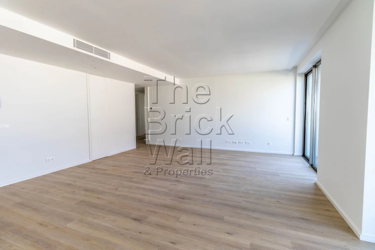 Apartamento T3 para Venda em Póvoa de Santa Iria e Forte da Casa Foto 12