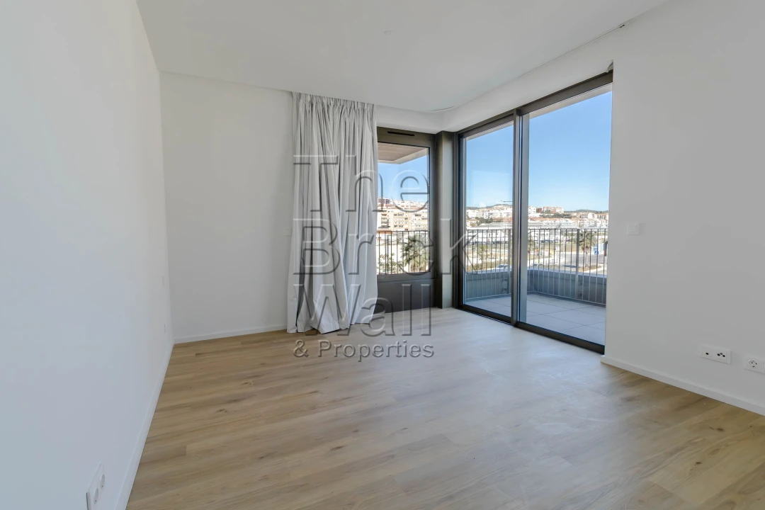 Apartamento T3 para Venda em Póvoa de Santa Iria e Forte da Casa Foto 22