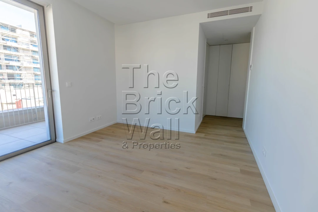 Apartamento T3 para Venda em Póvoa de Santa Iria e Forte da Casa Foto 24