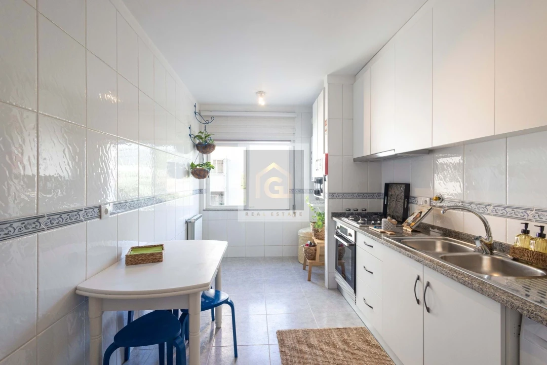 Apartamento T3 para Arrendamento férias em Braga (São José de São Lázaro e São João do Souto) Foto 17
