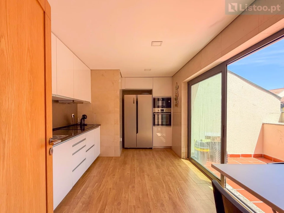 Apartamento T3 para Venda em Alcabideche Foto 12