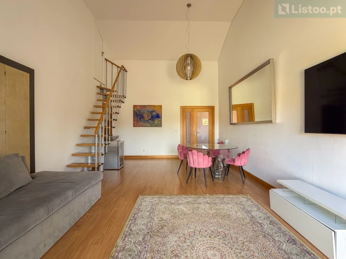 Apartamento T3 para Venda em Alcabideche Foto 5