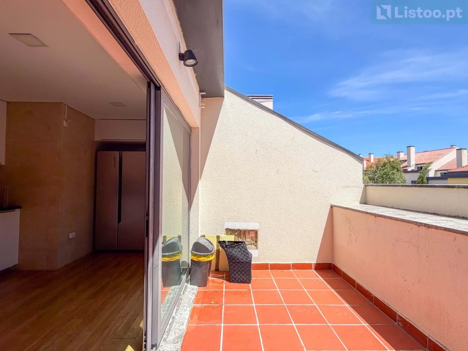 Apartamento T3 para Venda em Alcabideche Foto 14
