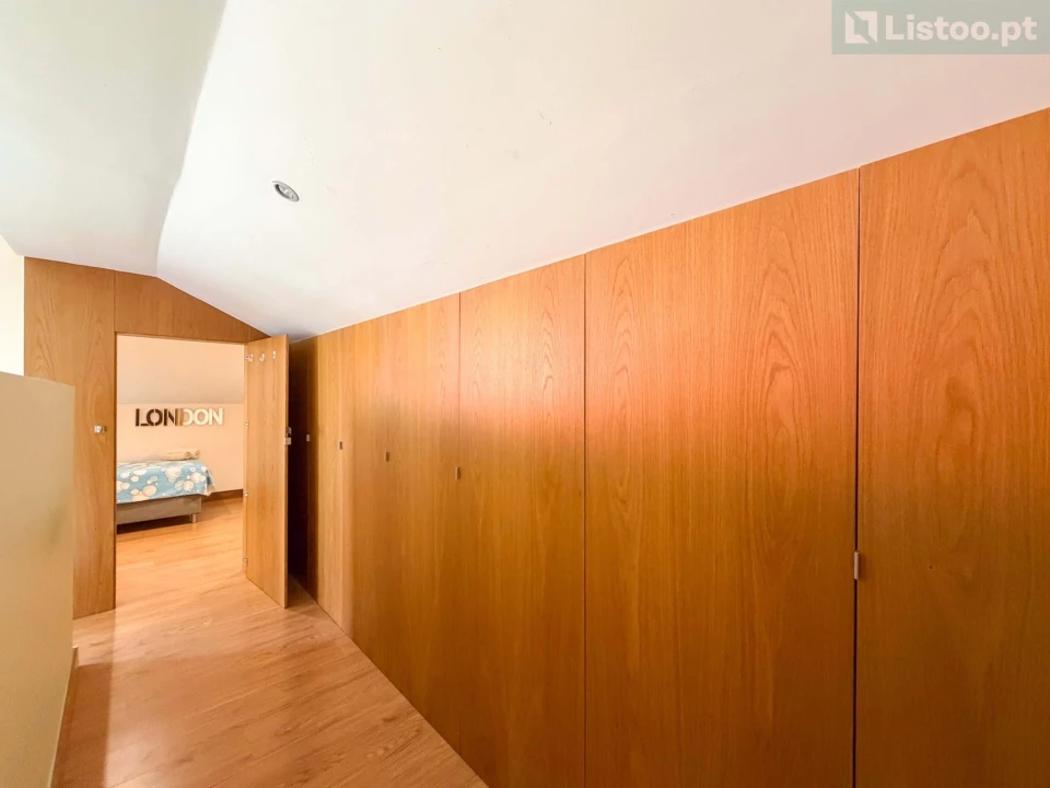 Apartamento T3 para Venda em Alcabideche Foto 33