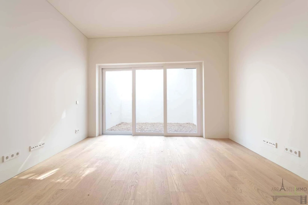 Apartamento T1 para Venda em Santo António Foto 6