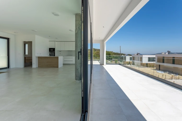 Moradia T3 para Venda em Nazare Foto 5