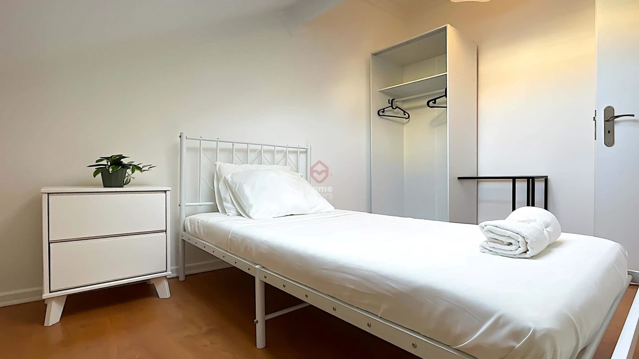 Apartamento T3 para Venda em Ajuda Foto 42