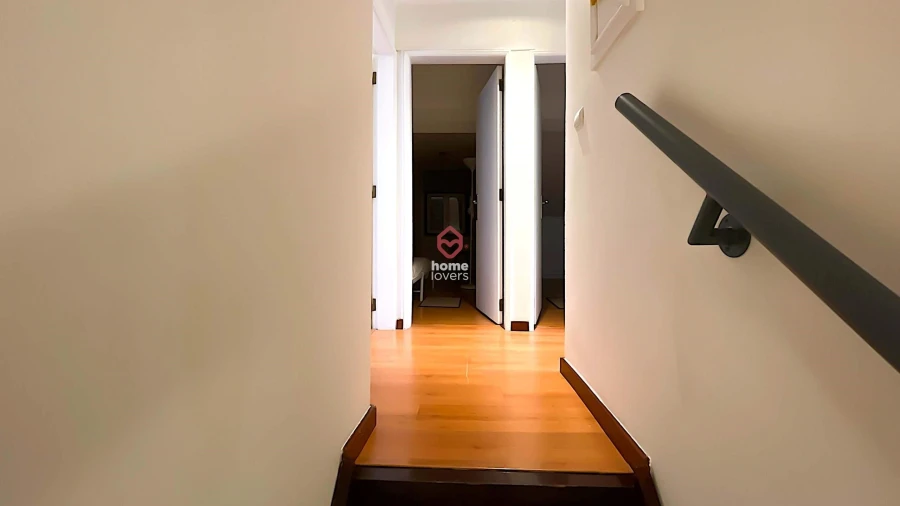 Apartamento T3 para Venda em Ajuda Foto 17
