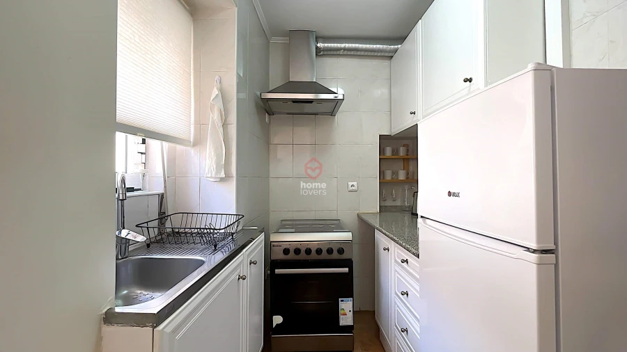Apartamento T3 para Venda em Ajuda Foto 12