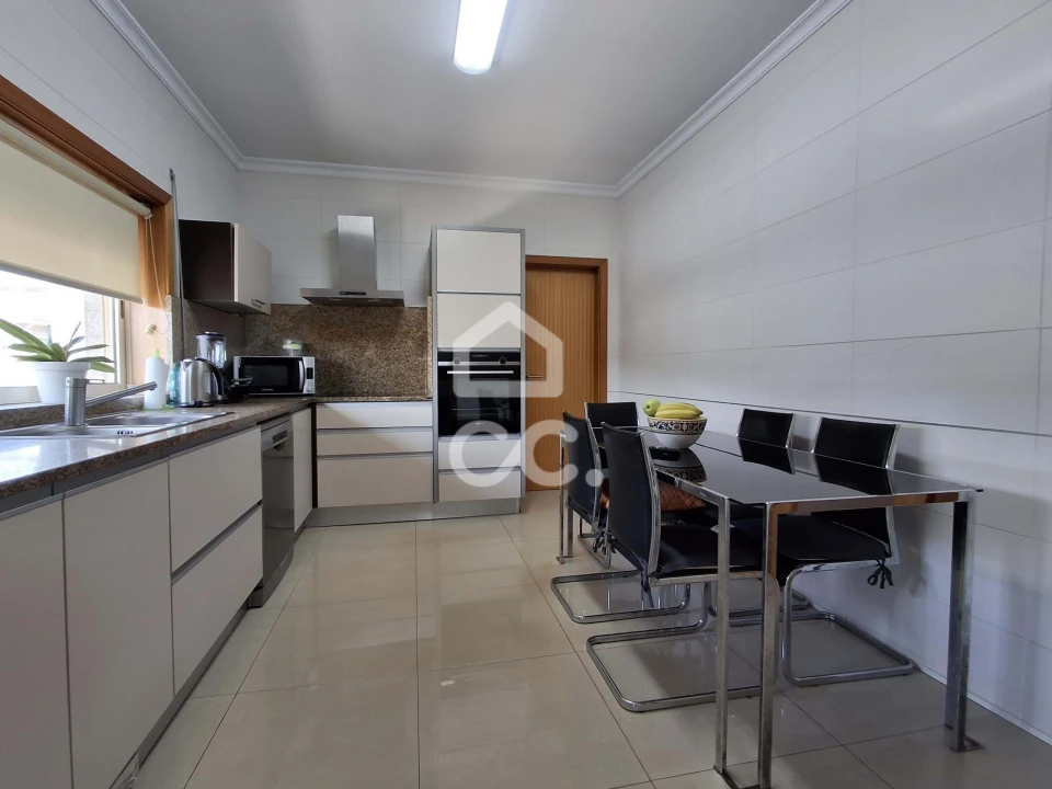 Apartamento T3 para Venda em Cristelos, Boim e Ordem Foto 3