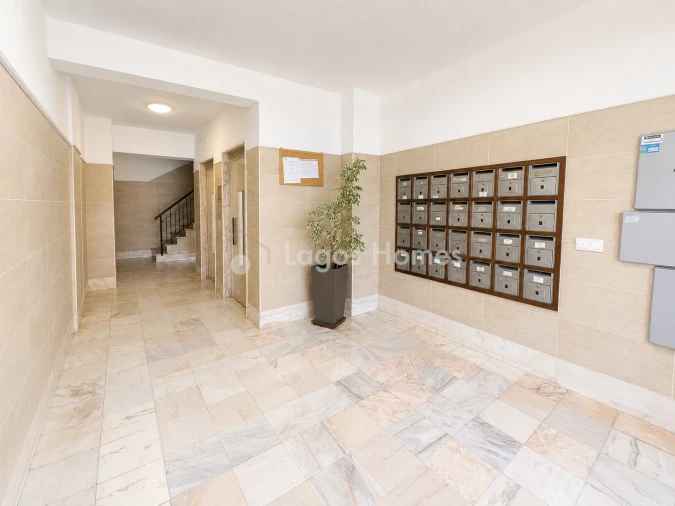 Apartamento T2 para Venda em Lagos (São Sebastião e Santa Maria) Foto 15