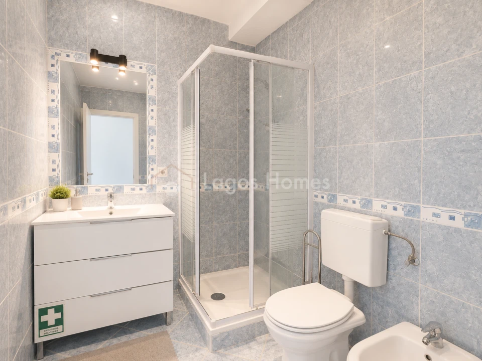 Apartamento T2 para Venda em Lagos (São Sebastião e Santa Maria) Foto 14