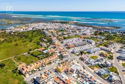 Moradia T4 para Venda em Olhão