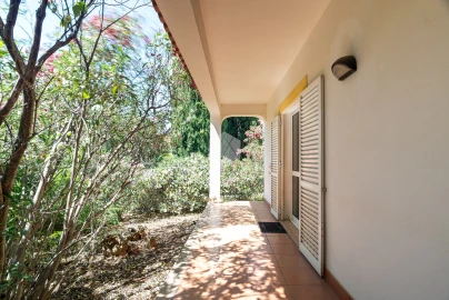 Moradia T3 para Venda em Loule (São Clemente)