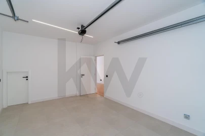 Moradia T3 para Venda em Quelfes