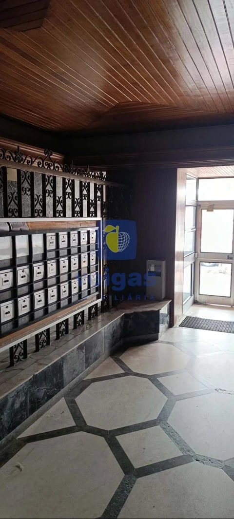 Apartamento T1 para Venda em Venteira