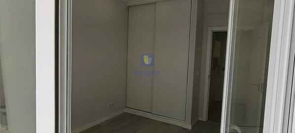 Apartamento T1 para Venda em Venteira