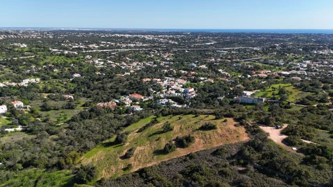 Terreno para Venda em Loule (São Sebastião)
