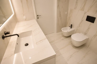 Apartamento T1 para Venda em Santa Maria Maior