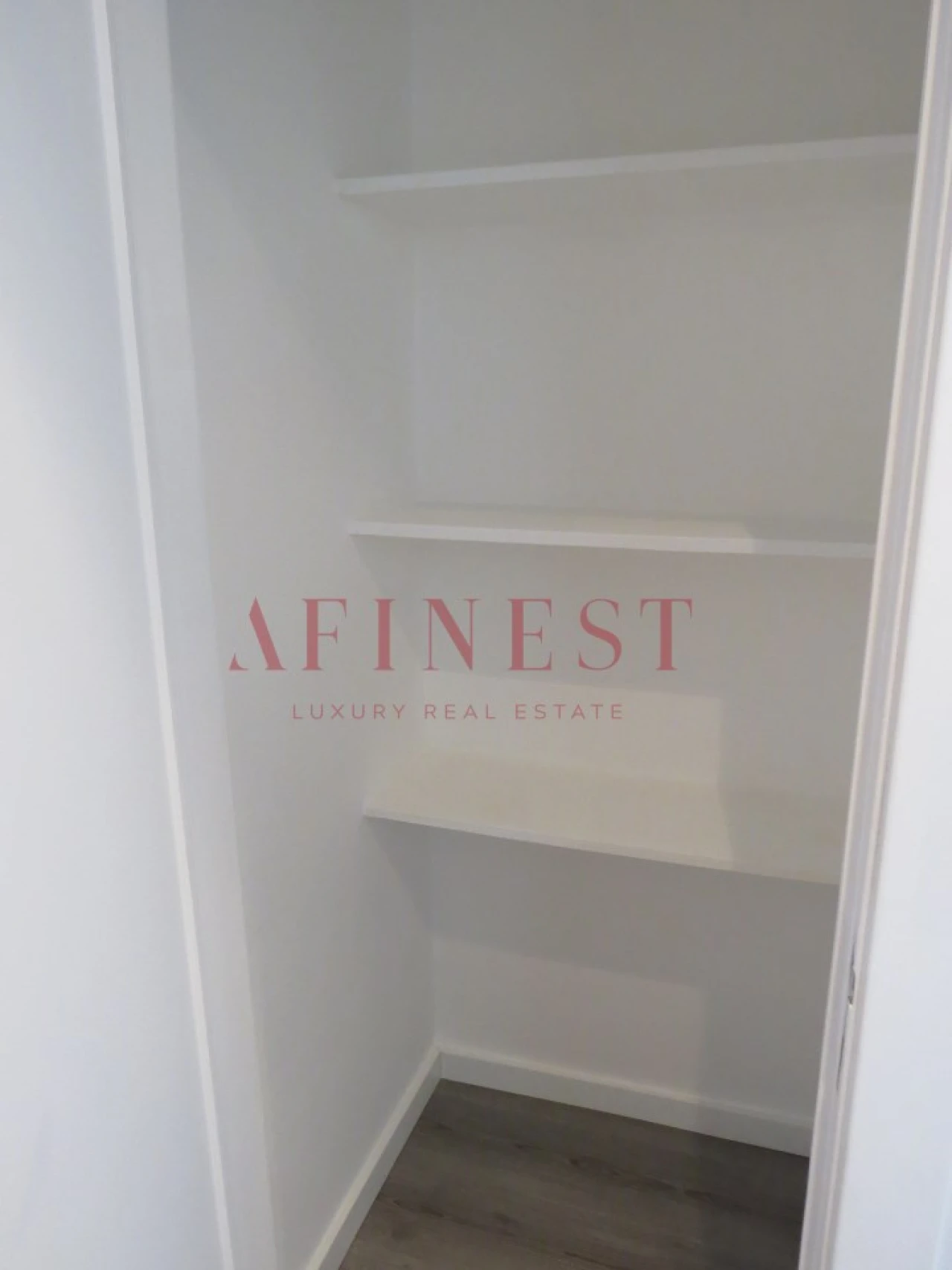 Apartamento T1 para Arrendamento em Carcavelos e Parede Foto 13